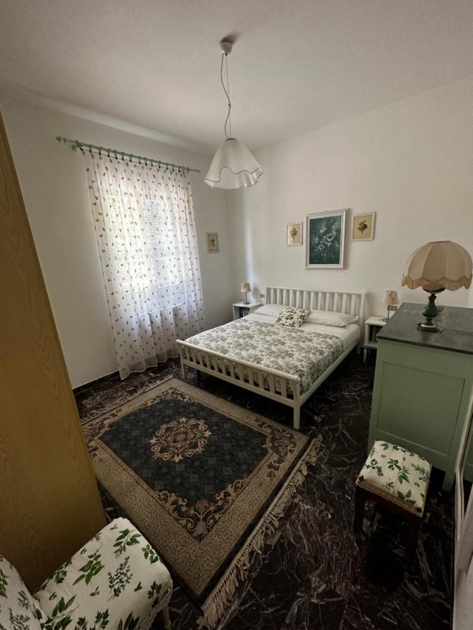 La Casa Dei Due Aranci Villa Albisola Superiore Kültér fotó
