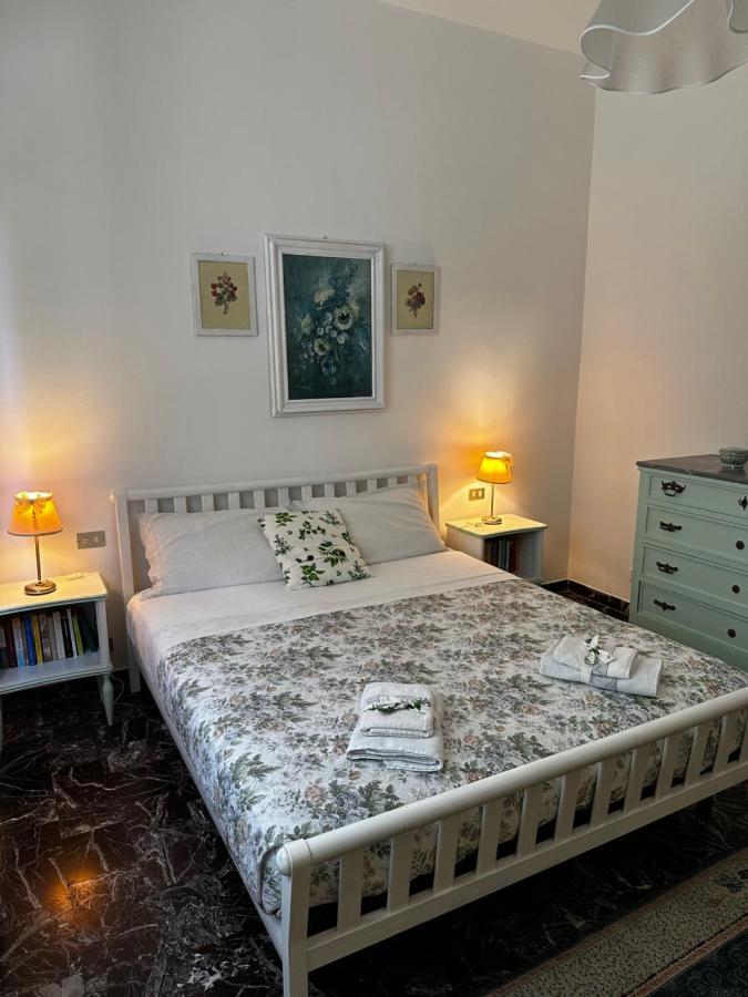 La Casa Dei Due Aranci Villa Albisola Superiore Kültér fotó